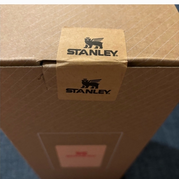 Stanley NEW Cherry Blossom Pink Mug with Handle and Straw - Picture 11 of 13